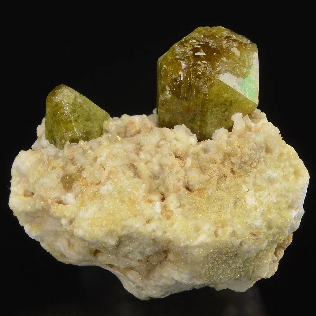 Vesuvianite image