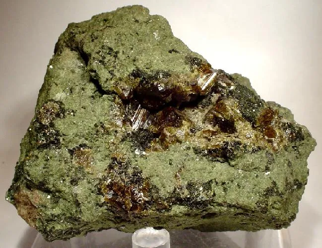 Vesuvianite image