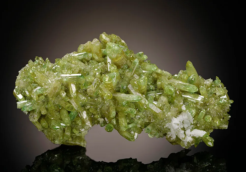 Vesuvianite image