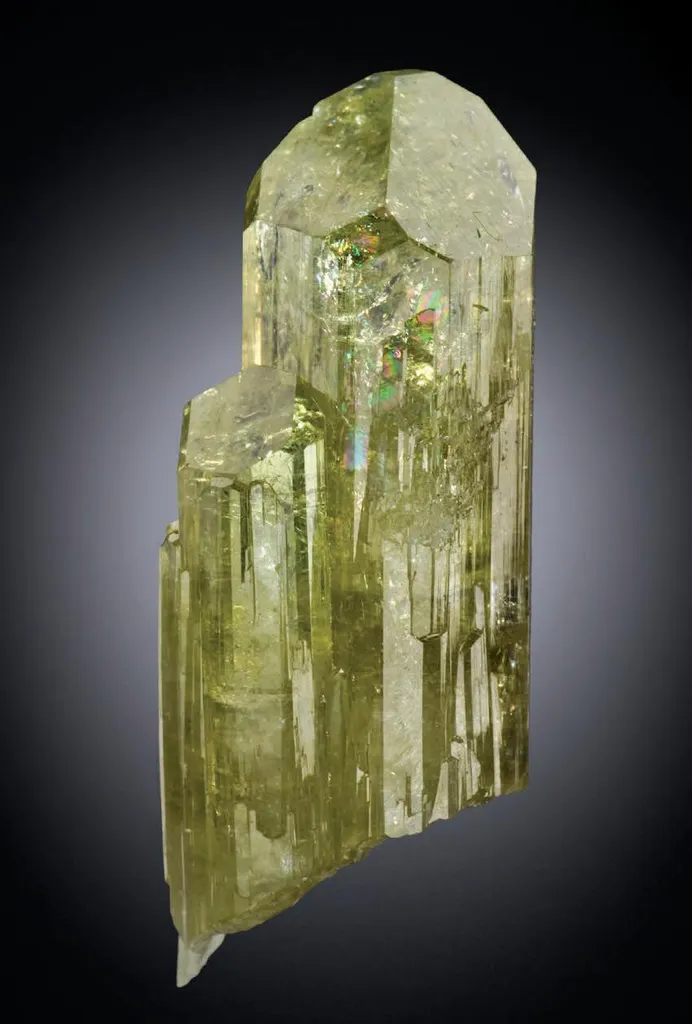 Vesuvianite image