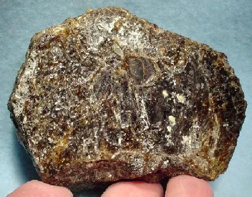 Vesuvianite image