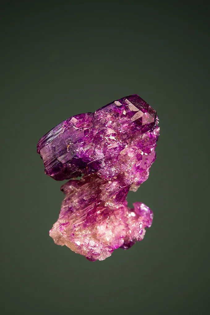 Vesuvianite image
