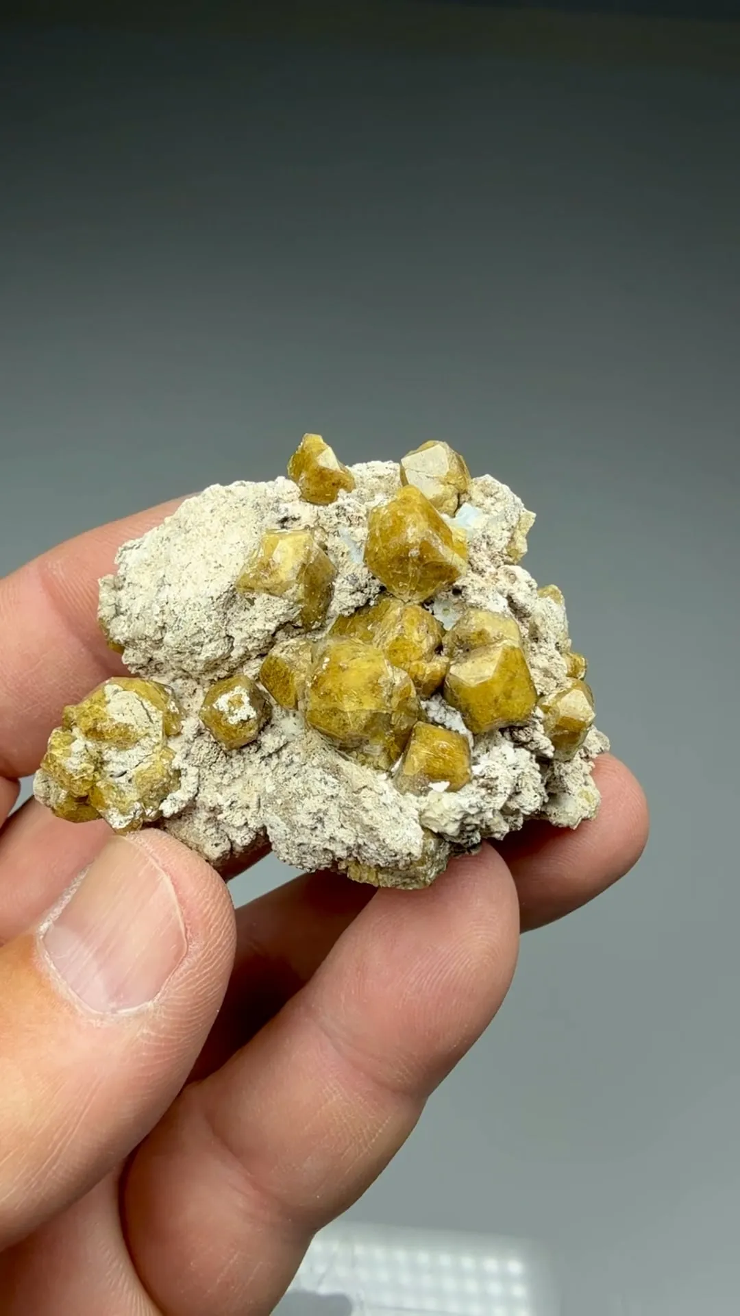 Vesuvianite - image 2