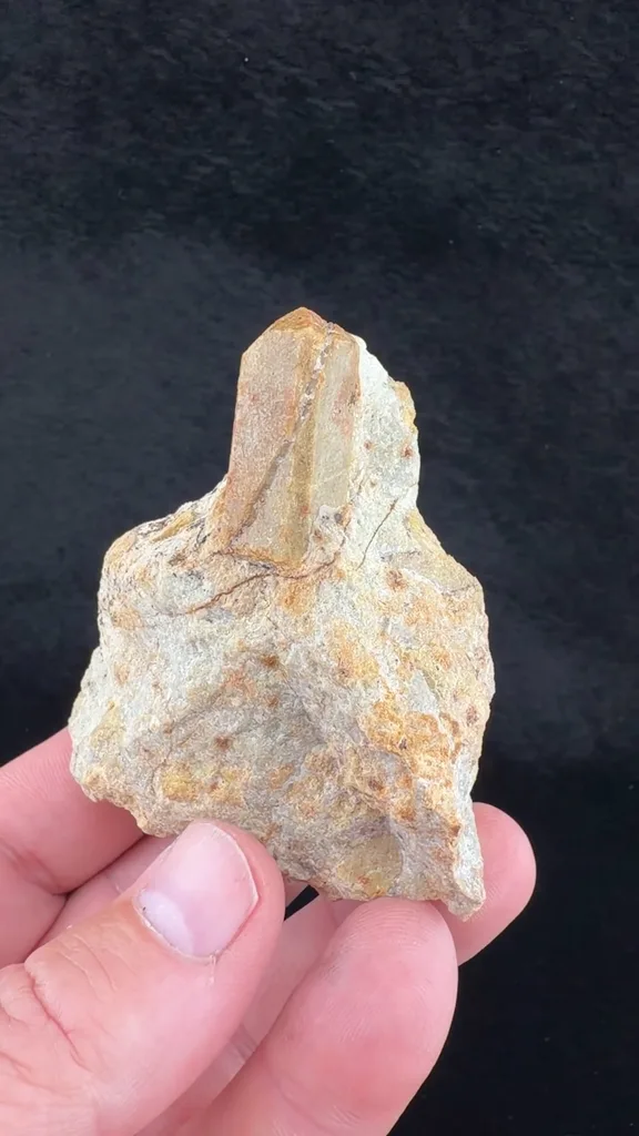 Vesuvianite - image 2