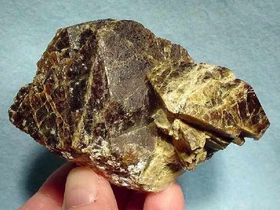 Vesuvianite image