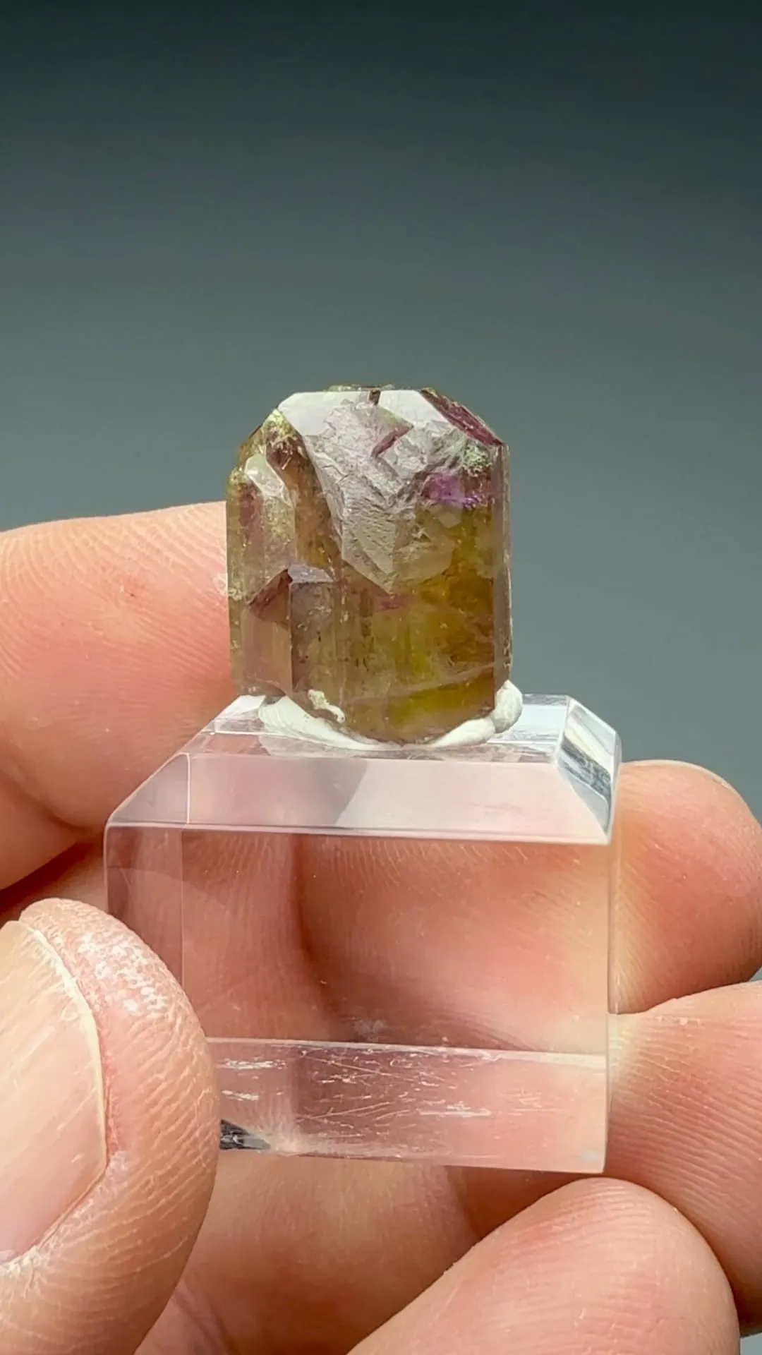 Vesuvianite - image 2