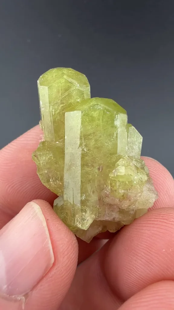 Vesuvianite from Jeffrey Mine, Québec, Canada - image 2