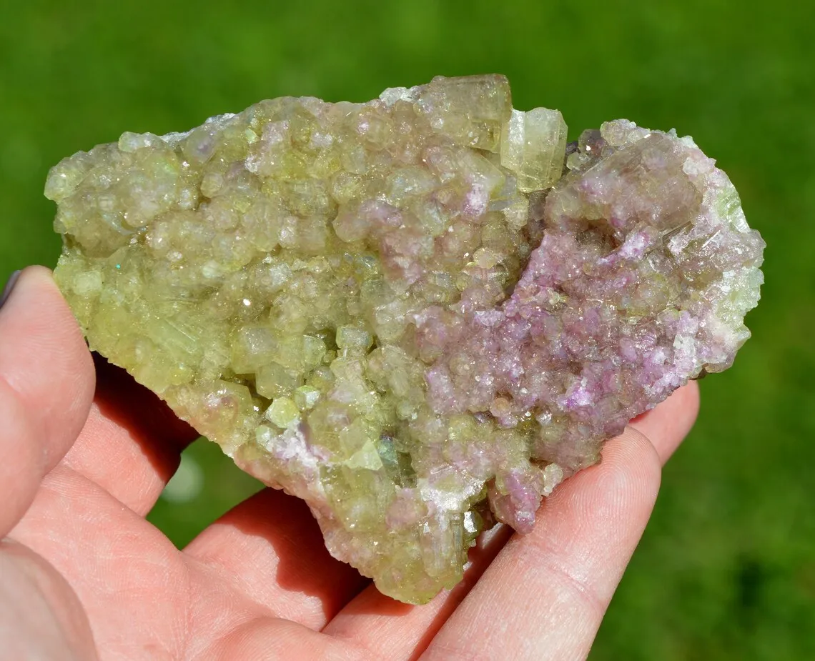 Vesuvianite & Mangano-vesuvianite 357 grams - Jeffrey Mine ("Johns-Manville Mine"), Quebec, Canada - image 1