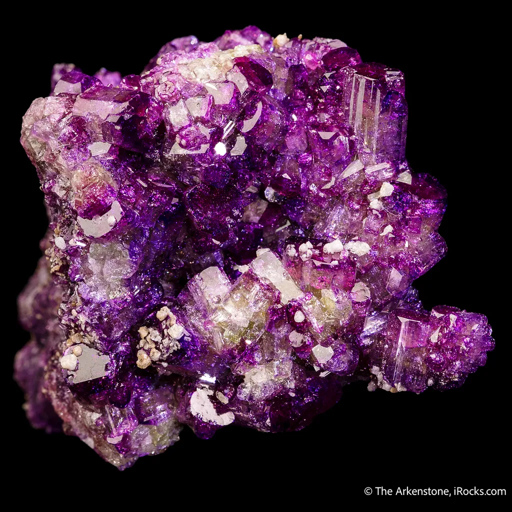 Vesuvianite var. Manganoan - image 5