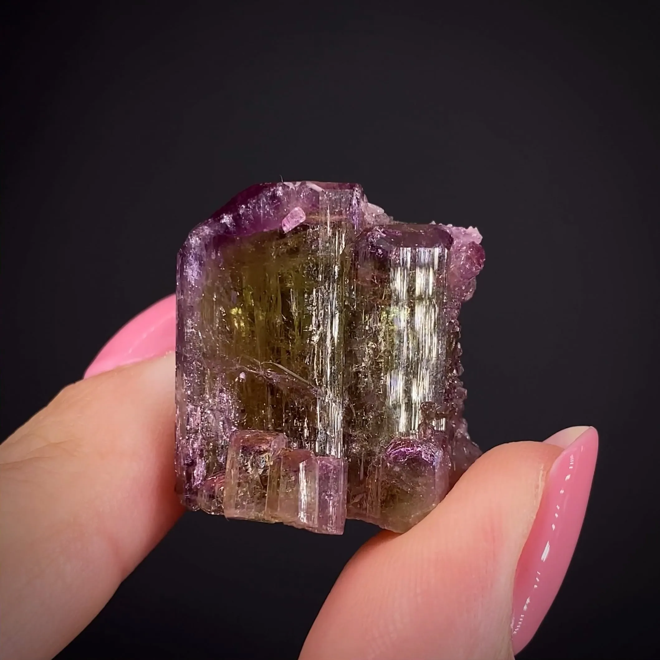 Vesuvianite var. Manganoan - image 2