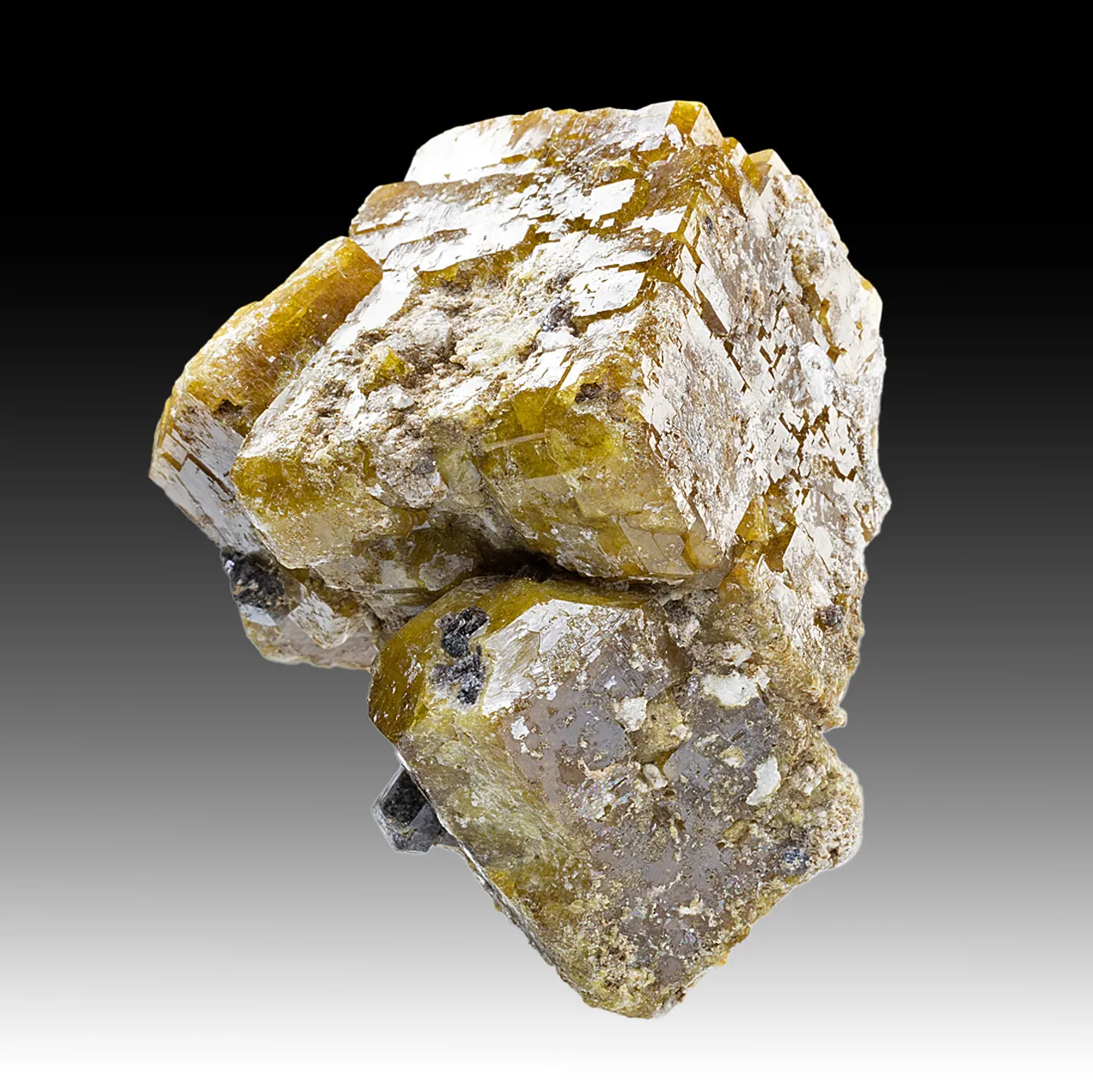 Vesuvianite with Grossular - image 1