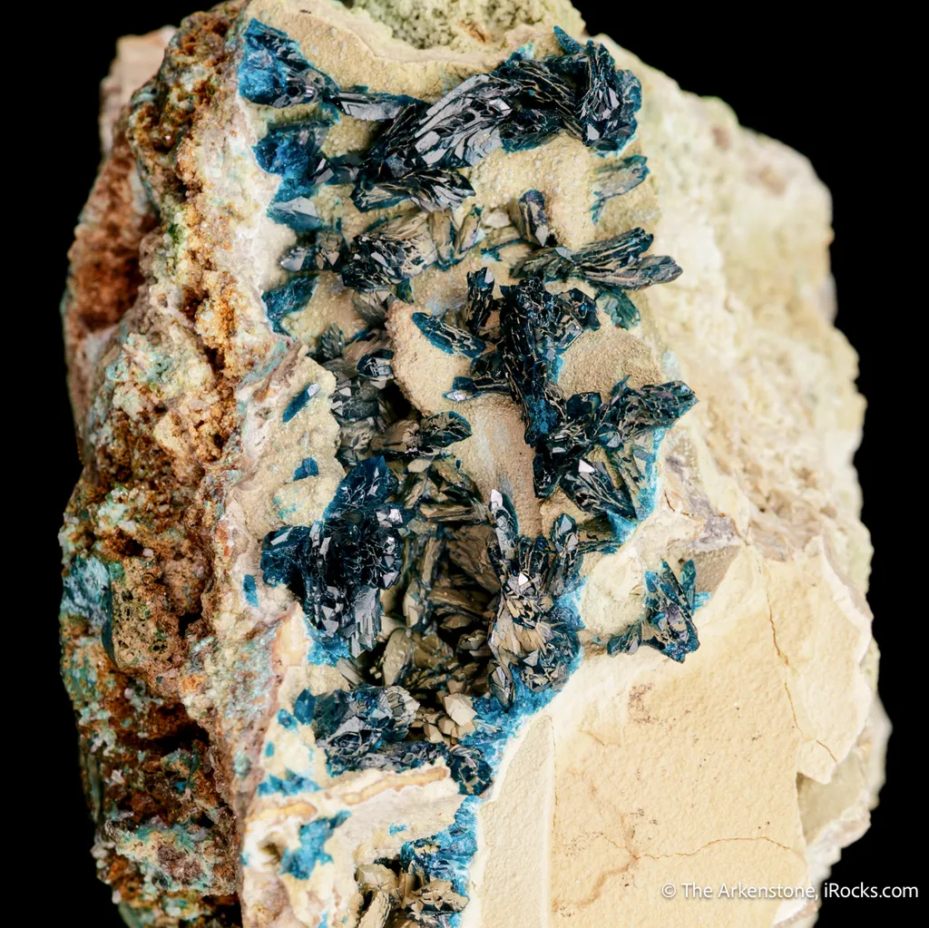 Veszelyite - image 3