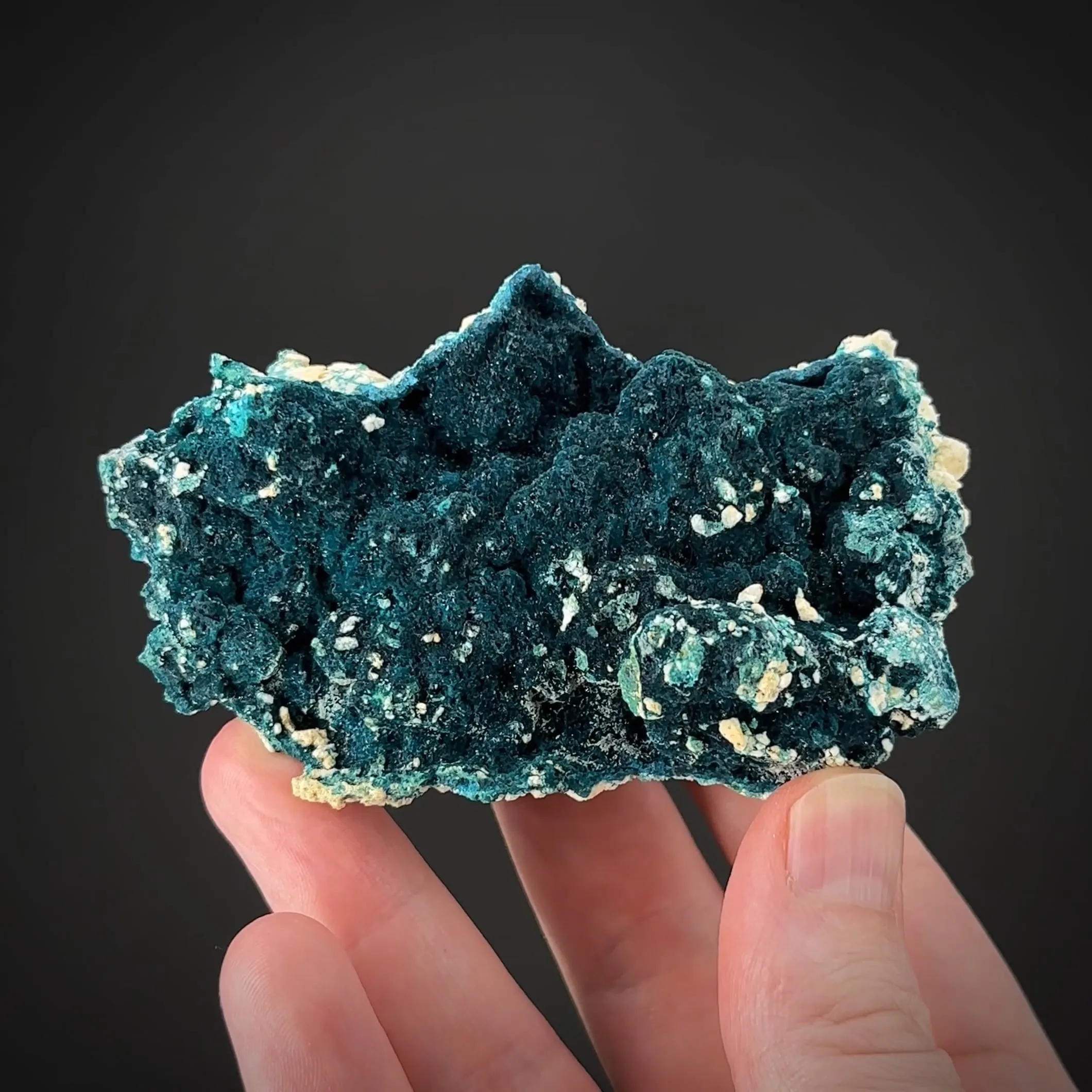 Veszelyite - image 1