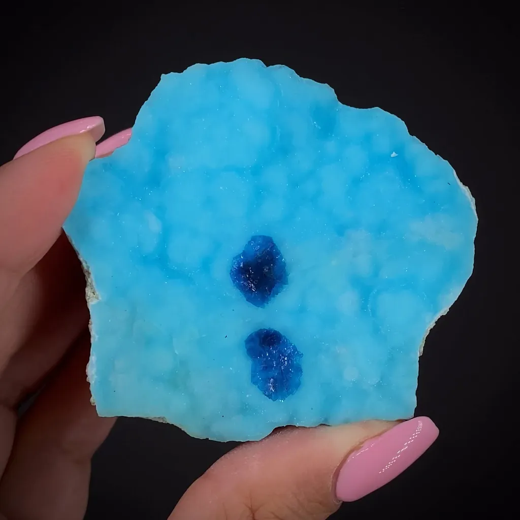 Veszelyite and Hemimorphite image