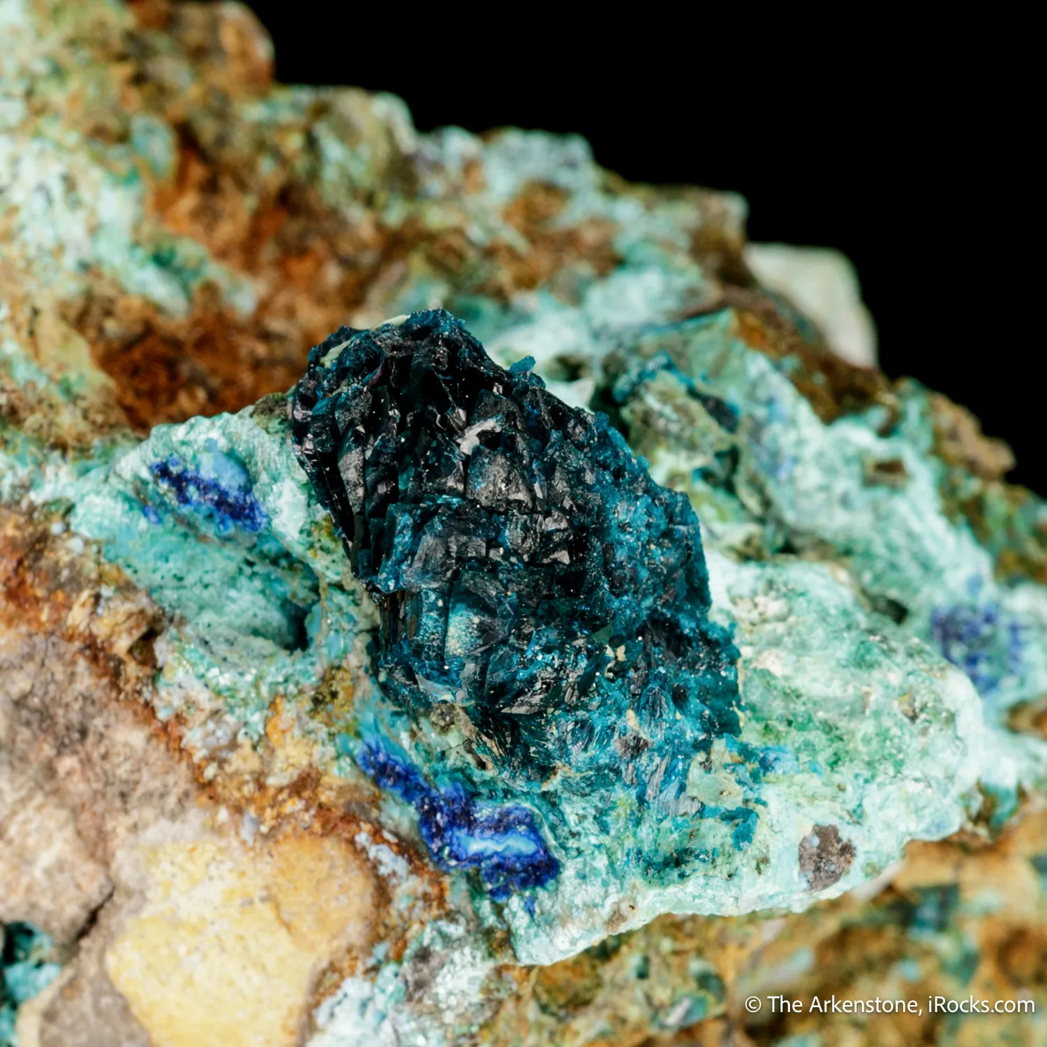 Veszelyite, Dongchuanite - image 4