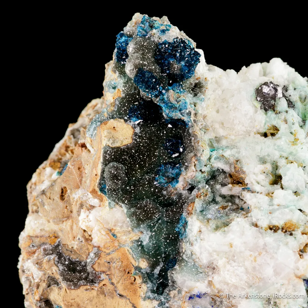 Veszelyite, Dongchuanite - image 3