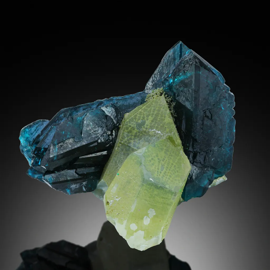 Veszelyite from USA, Montana, Black Pine Mine - image 2