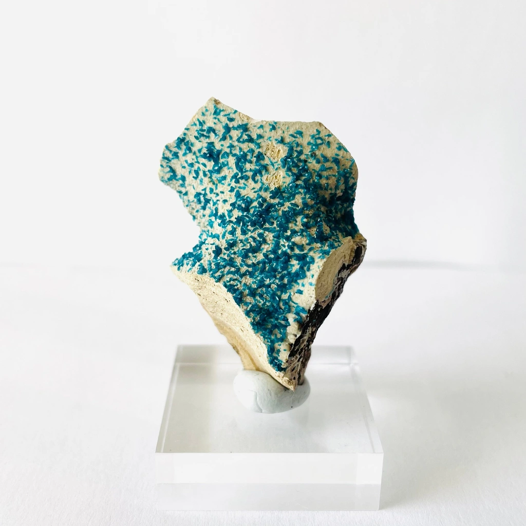 Veszelyite from Yunnan, China image