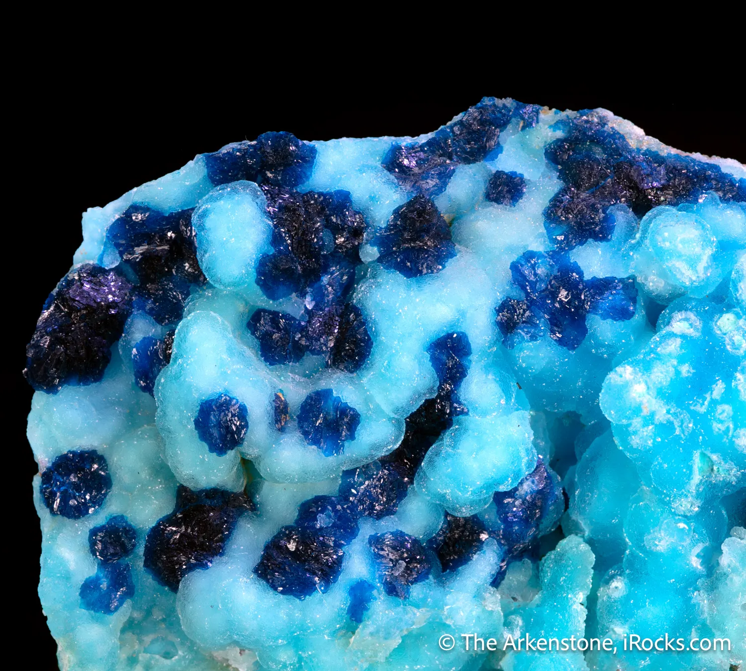 Veszelyite on Hemimorphite - image 1