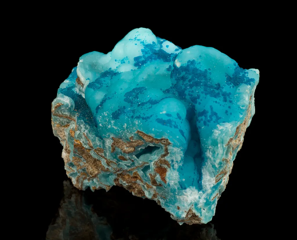 Veszelyite on Hemimorphite - image 2
