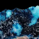Veszelyite on Hemimorphite with Calcite - image 1