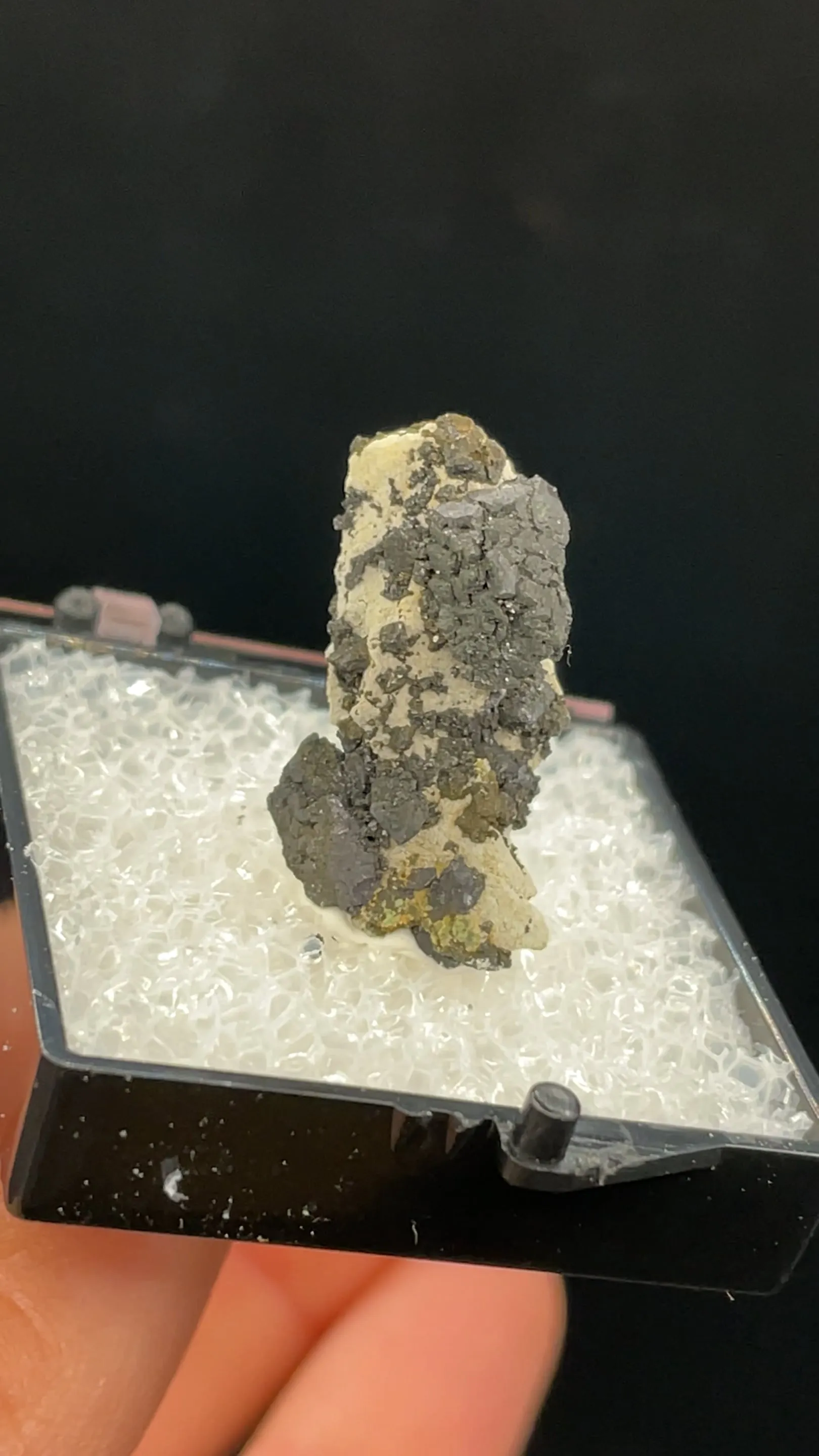 Villamaninite with Calcite - image 2