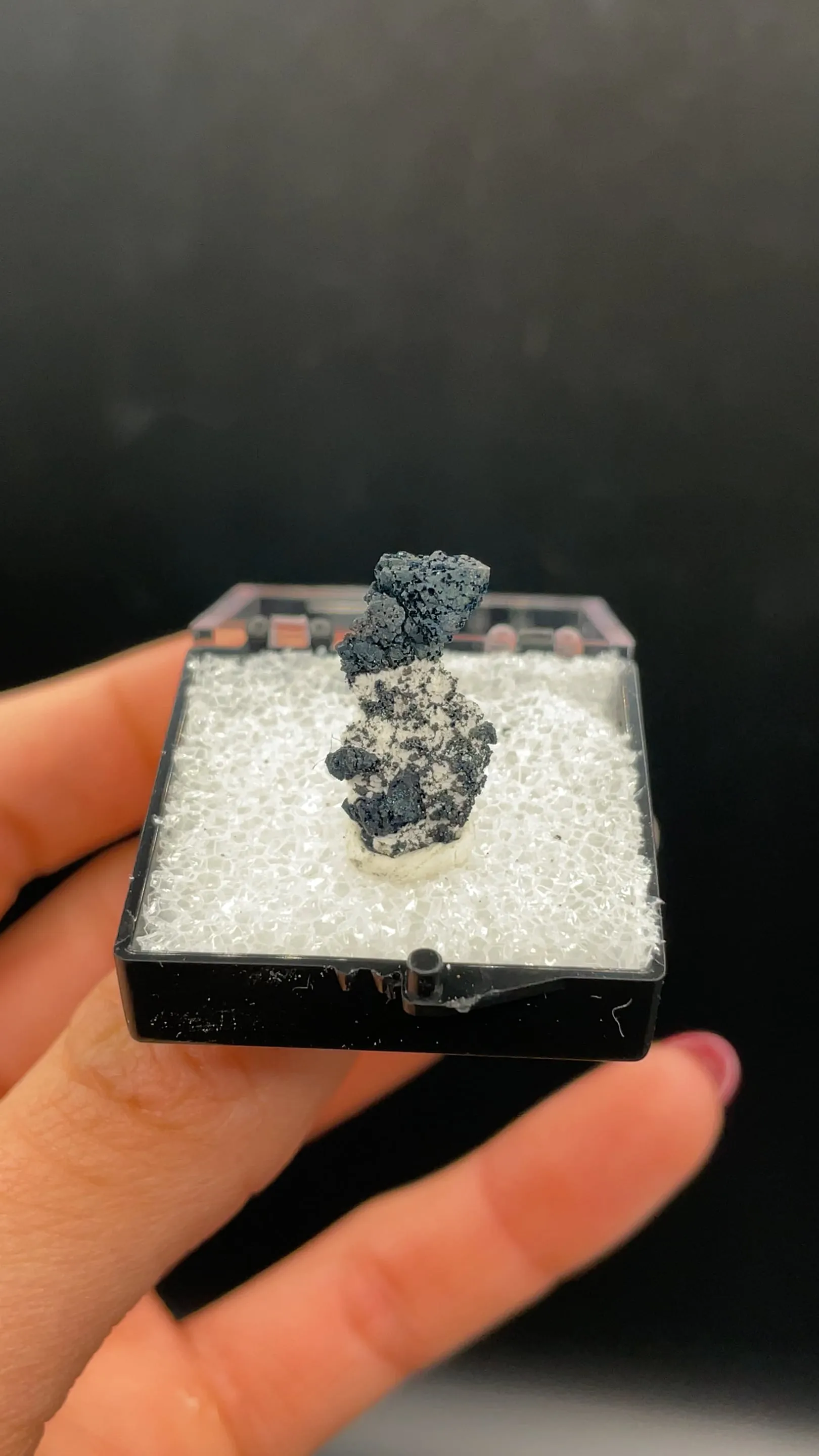 Villamaninite with Calcite - image 2