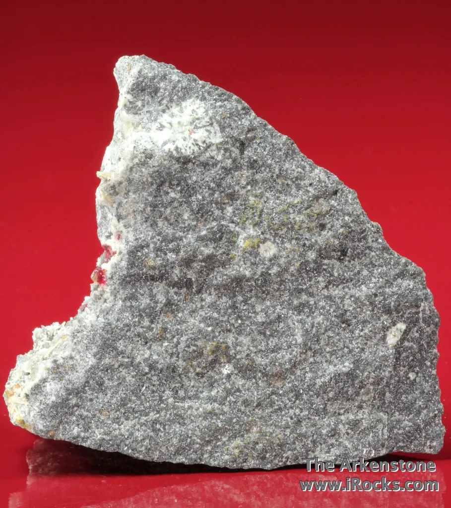 Villiaumite crystals with Tuperssuatsiaite, Makatite, Microcline, Apophyllite-(KF), and Hainite on Phonolite - image 3