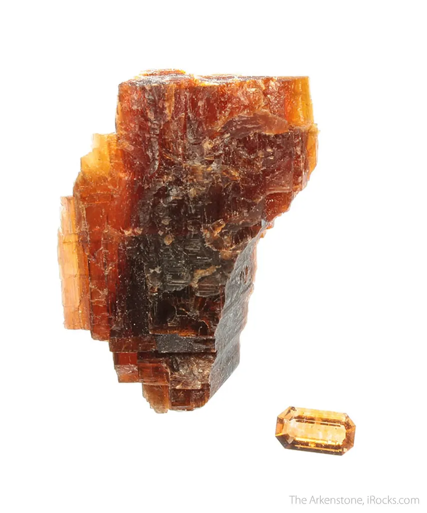 Villiaumite (rough and cut set) image