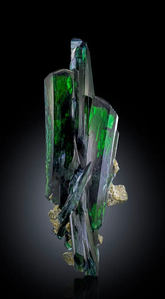 Vivianite image