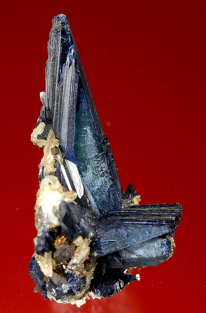 Vivianite - image 4