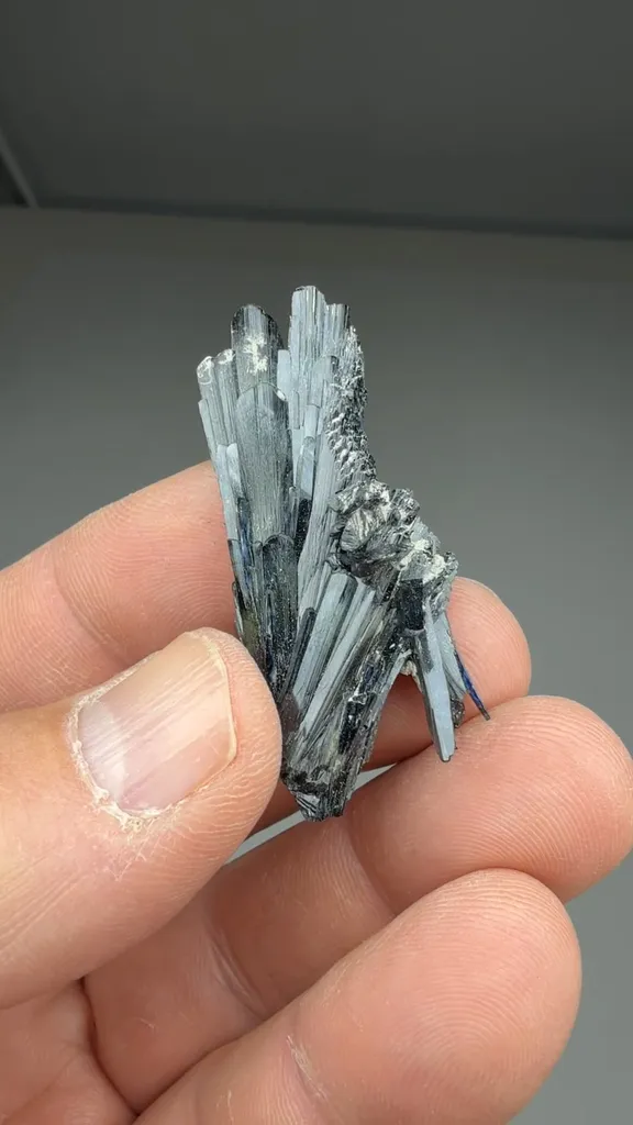Vivianite - image 2