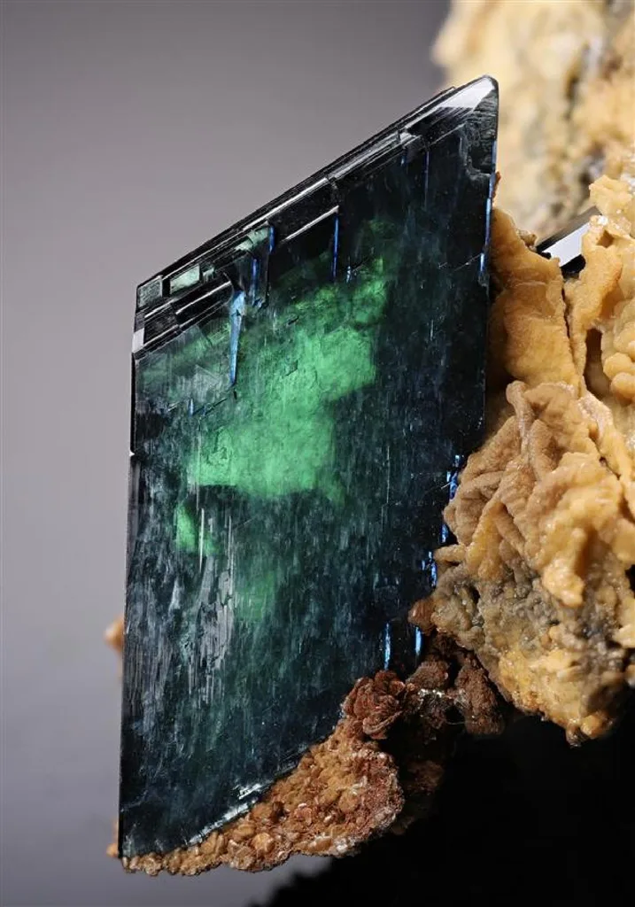 Vivianite - image 2