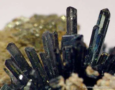 Vivianite - image 3