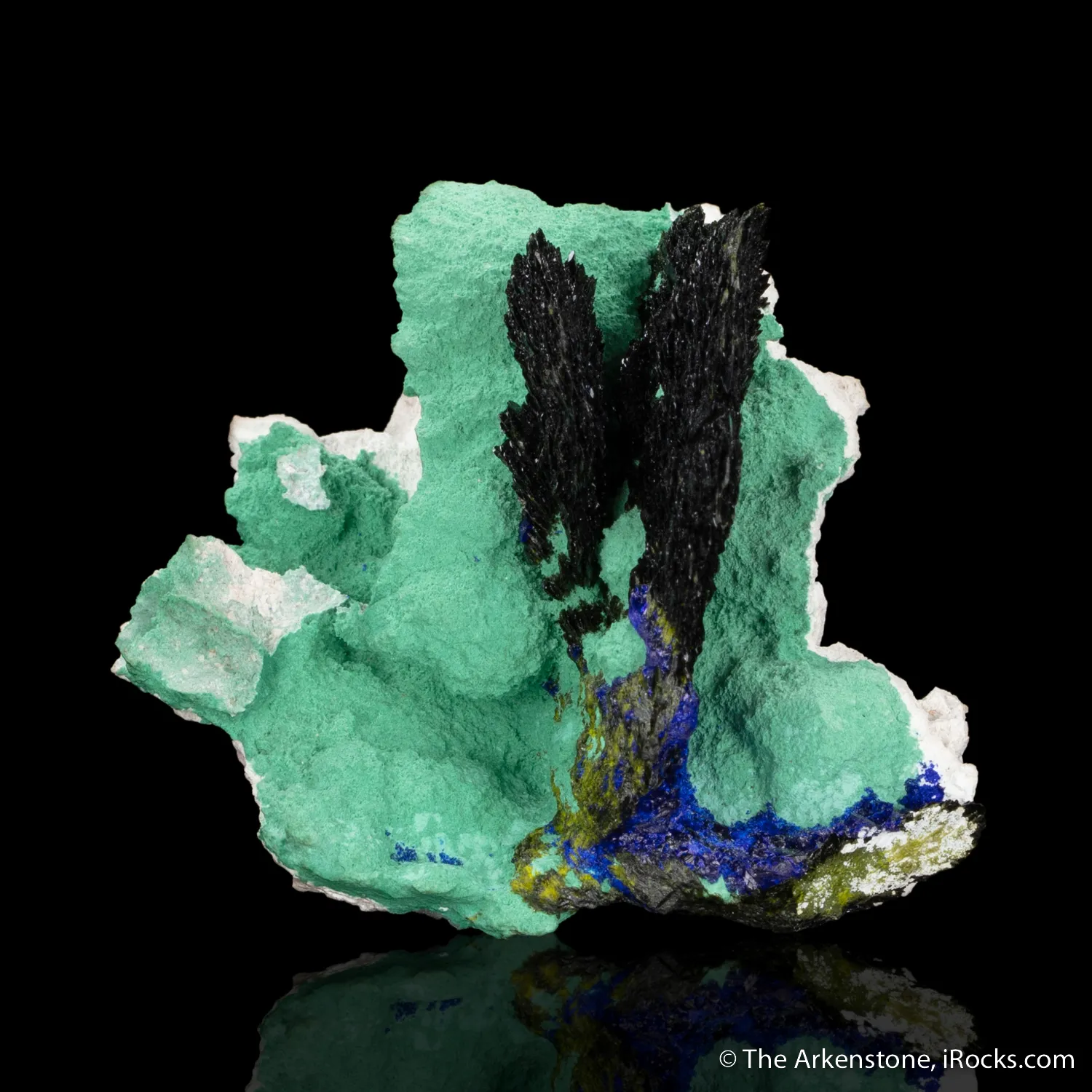 Volborthite and Azurite on Malachite - image 4