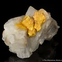 Wakabayashilite on Calcite - image 5