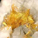 Wakabayashilite on Calcite - image 1