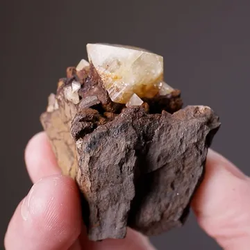 Wardite