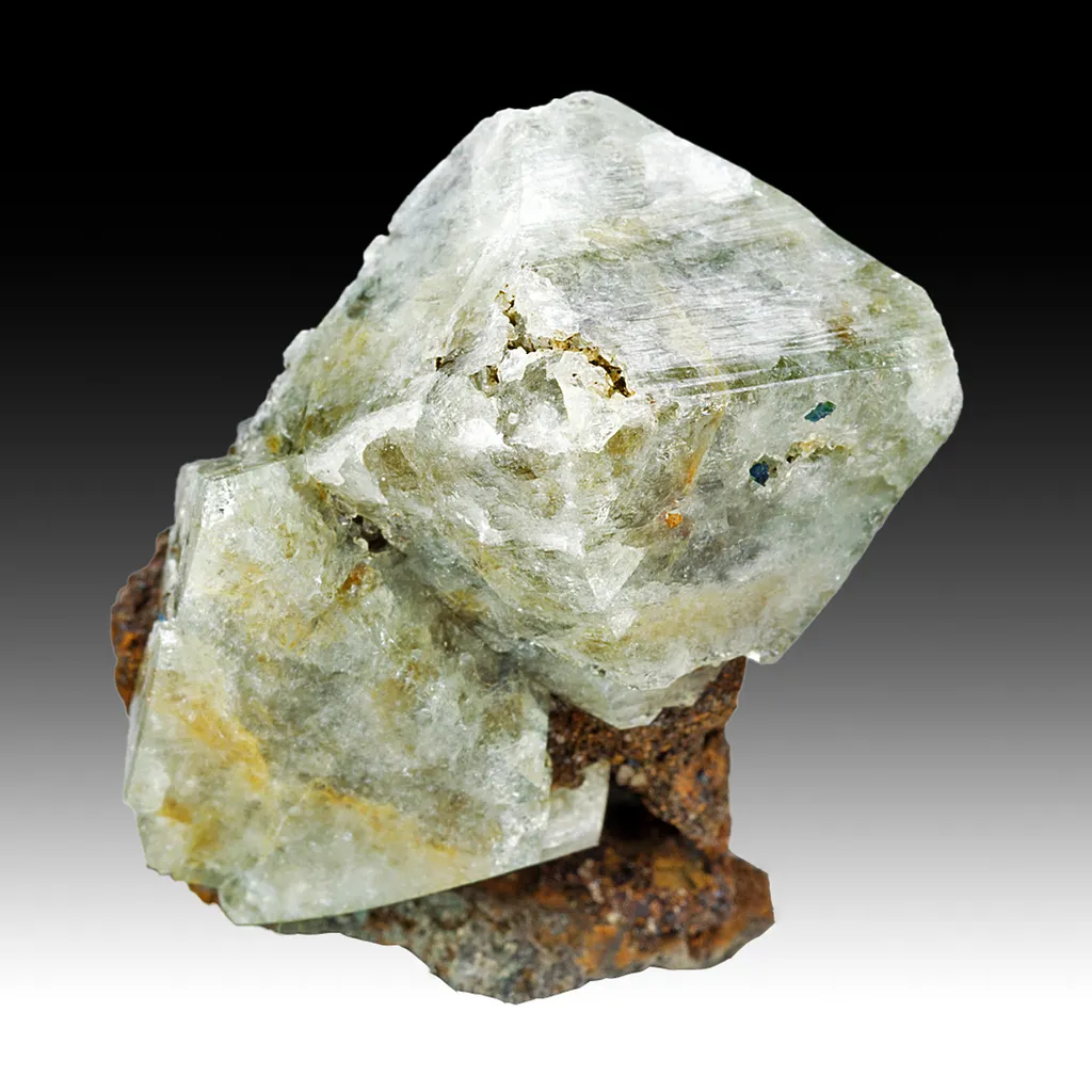 Wardite with Lazulite, Siderite image