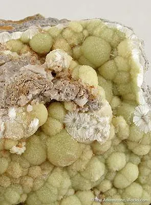 Wavellite - image 2