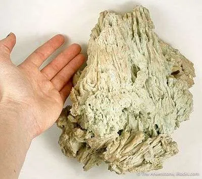 Wavellite - image 2