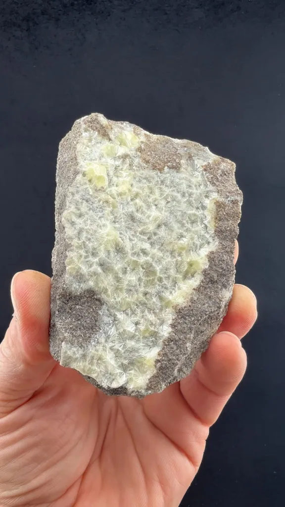 Wavellite - image 2