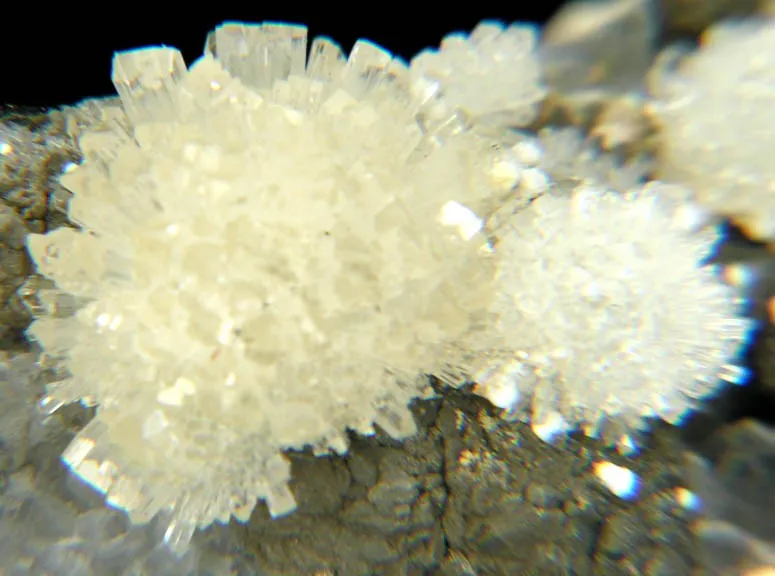 Wavellite - image 2