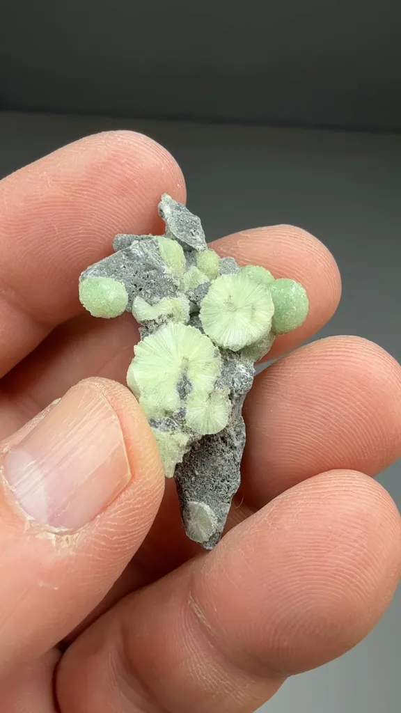 Wavellite - image 2