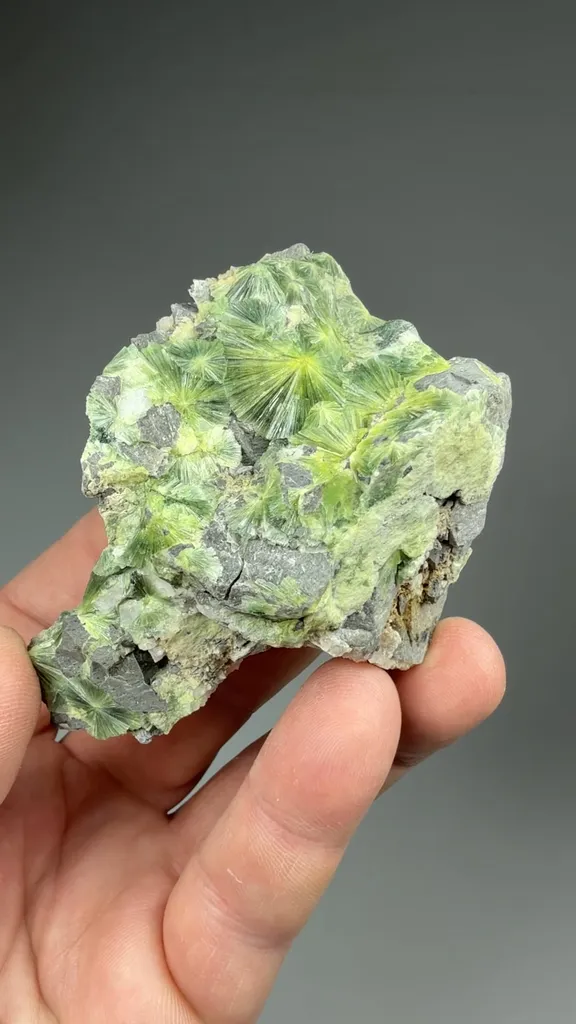Wavellite - image 2