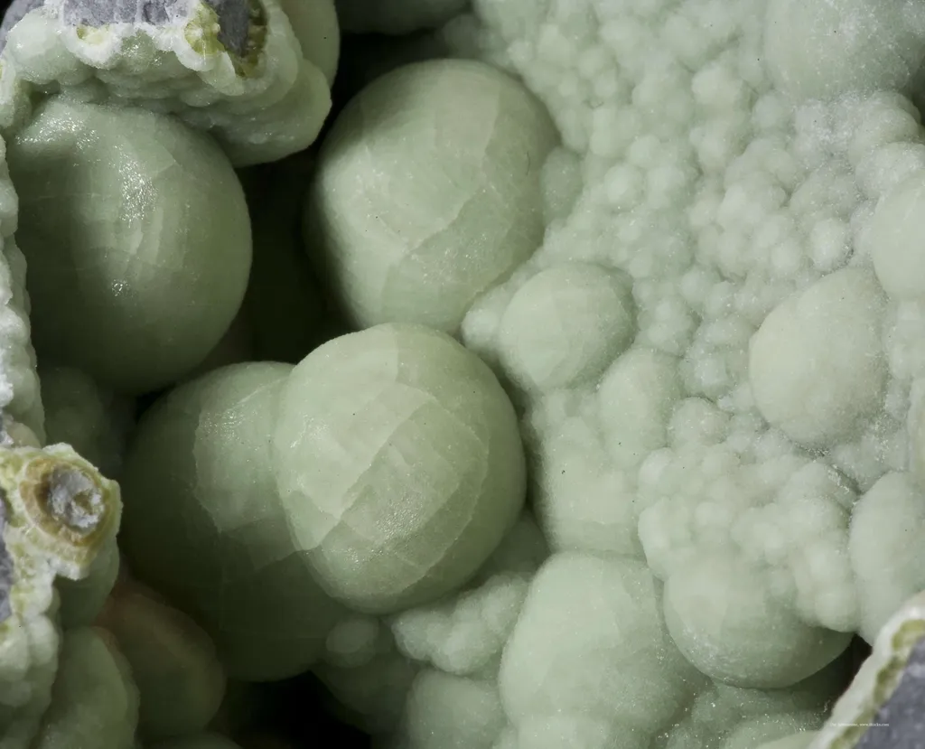 Wavellite - image 4