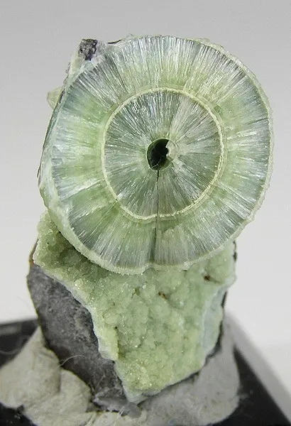 Wavellite image