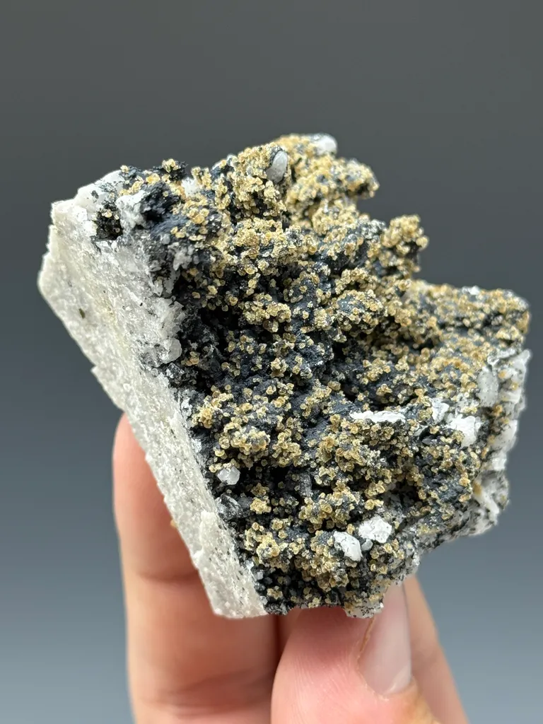 Wavellite - image 3