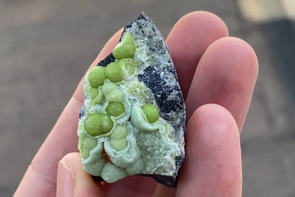 Wavellite - image 5