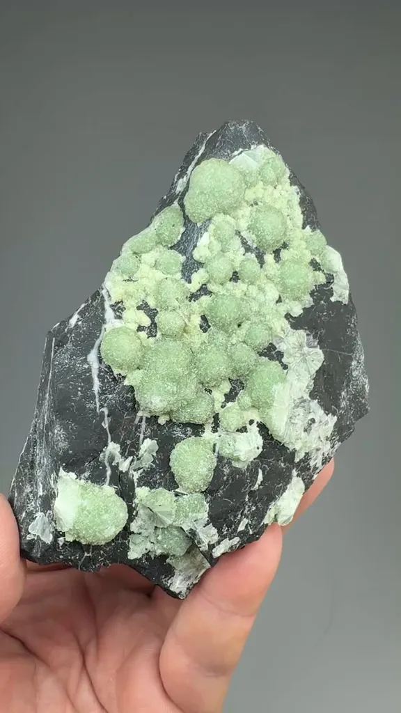 Wavellite - image 2